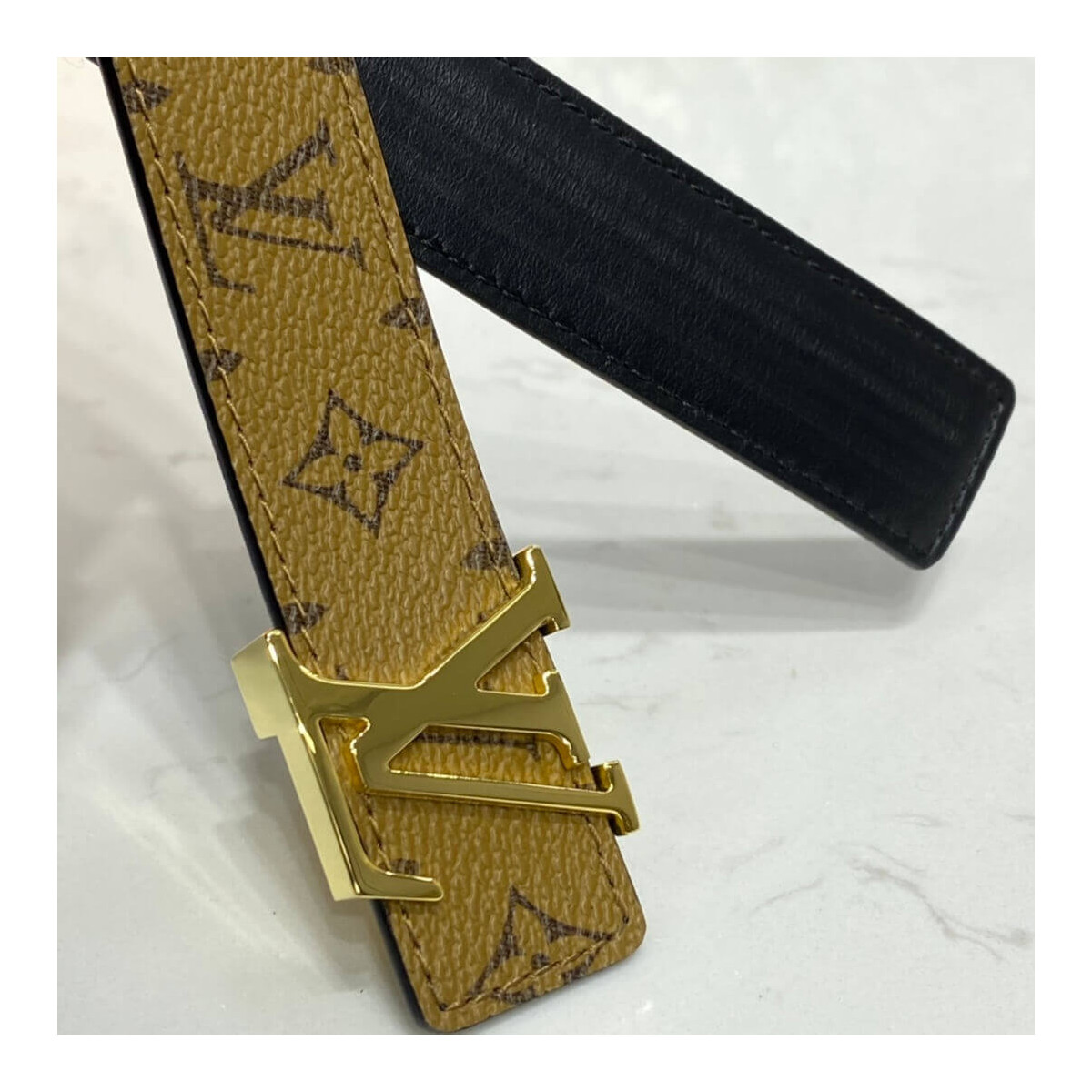 Louis Vuitton LV Initiales 25mm Belt M0296X