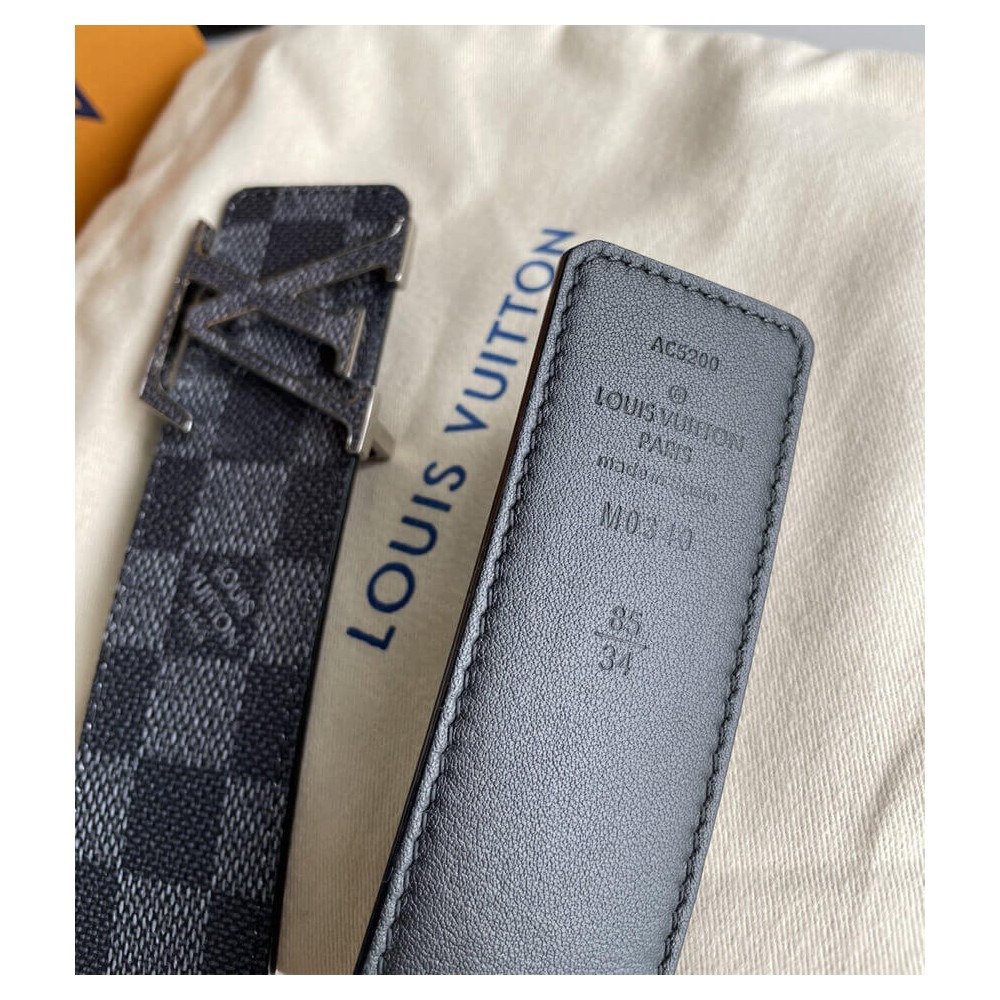 Louis Vuitton LV Initiales 40mm Reversible Belt M0340T