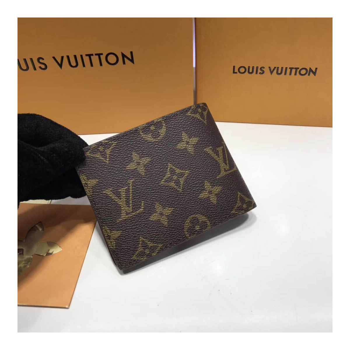 Louis Vuitton Monogram Canvas Multiple Wallet M60895