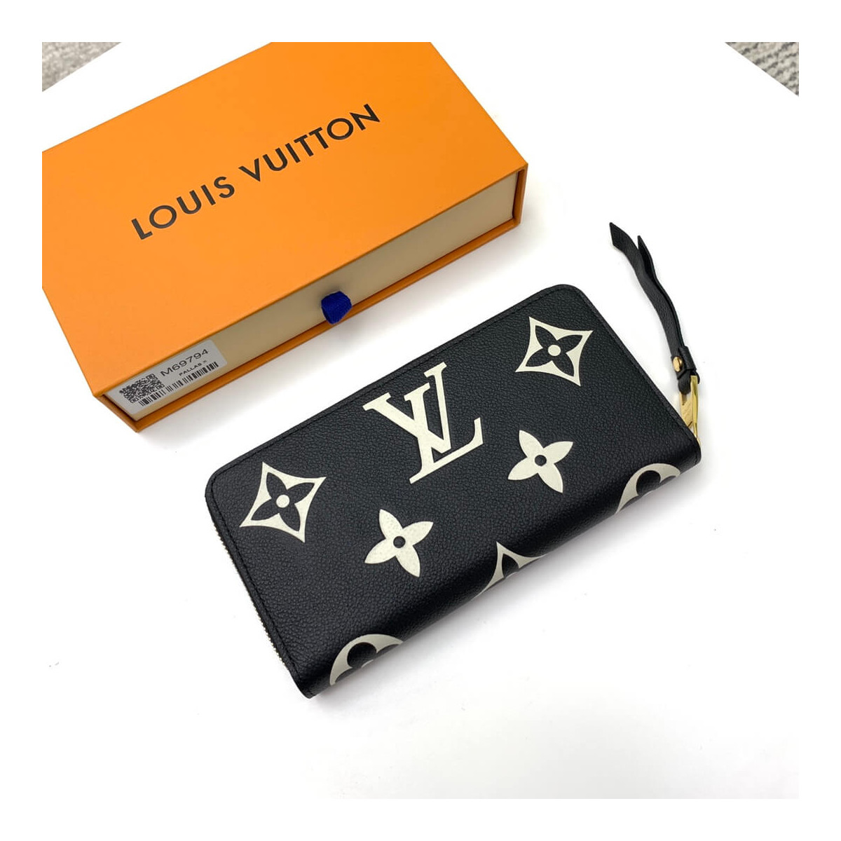 Louis Vuitton Zippy Wallet M69794