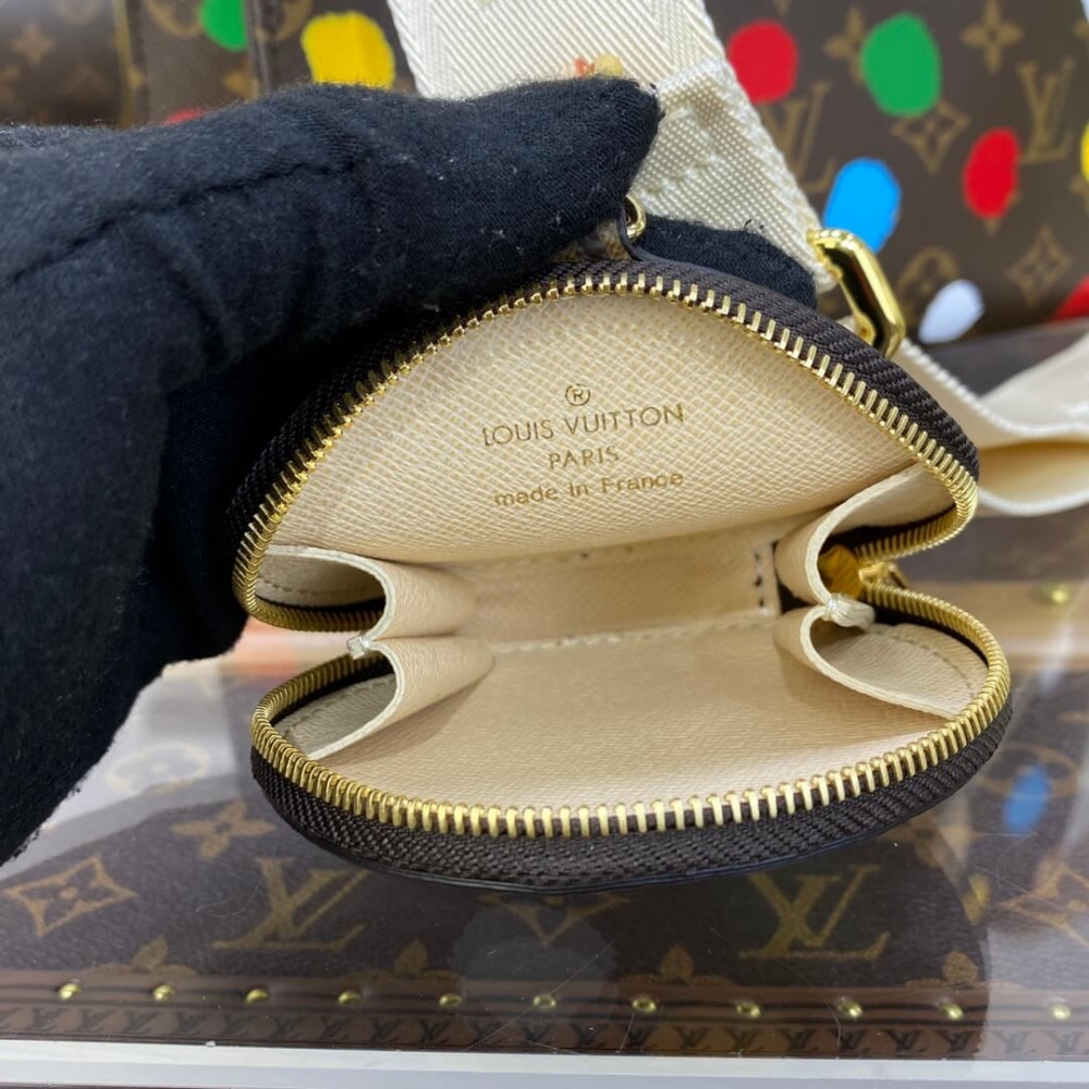 Louis Vuitton Yayoi Kusama OnTheGo PM M46380