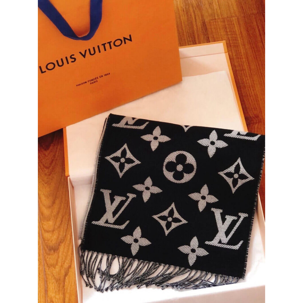 Louis Vuitton Simply LV Scarf M76964