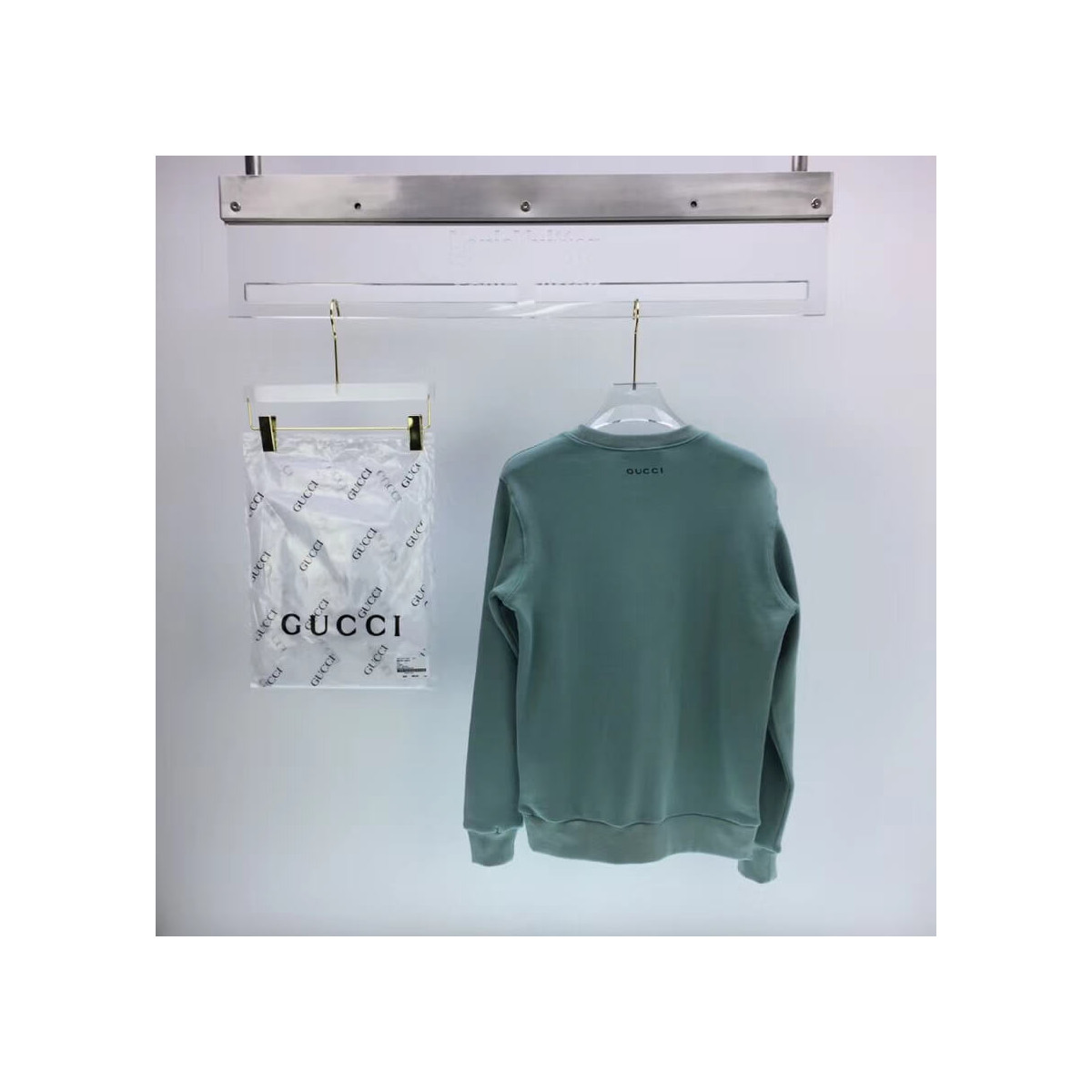 Gucci Mohair Crop Sweatshirt With Chick 636008