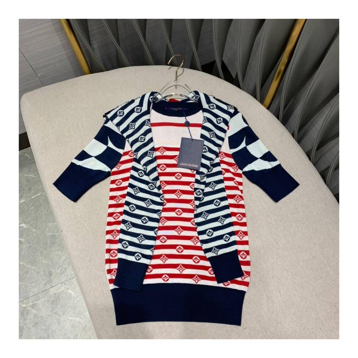 Louis Vuitton LV Escale Sailor Top 1A7THA