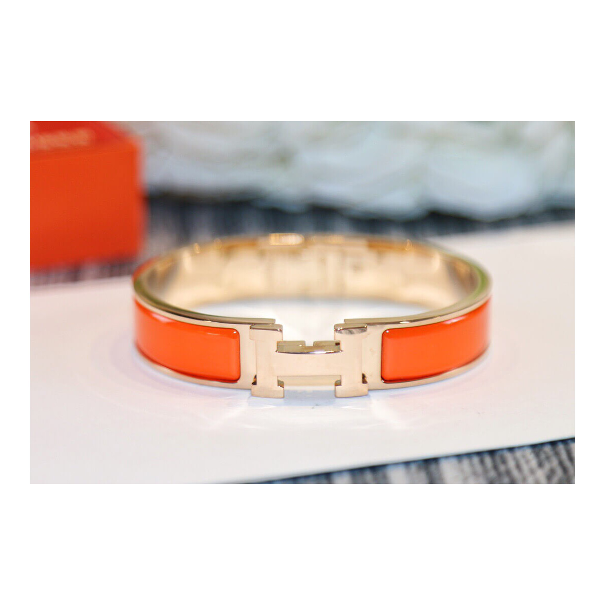 Hermes Narrow Clic H Bracelet In Orange