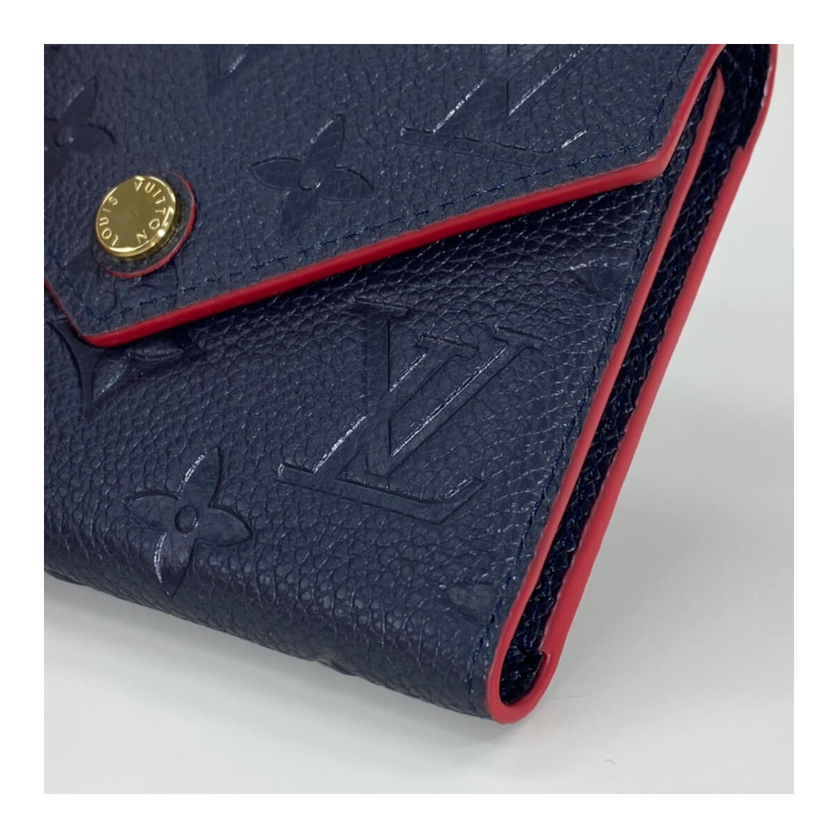 Louis Vuitton Victorine Wallet M64577 M64060