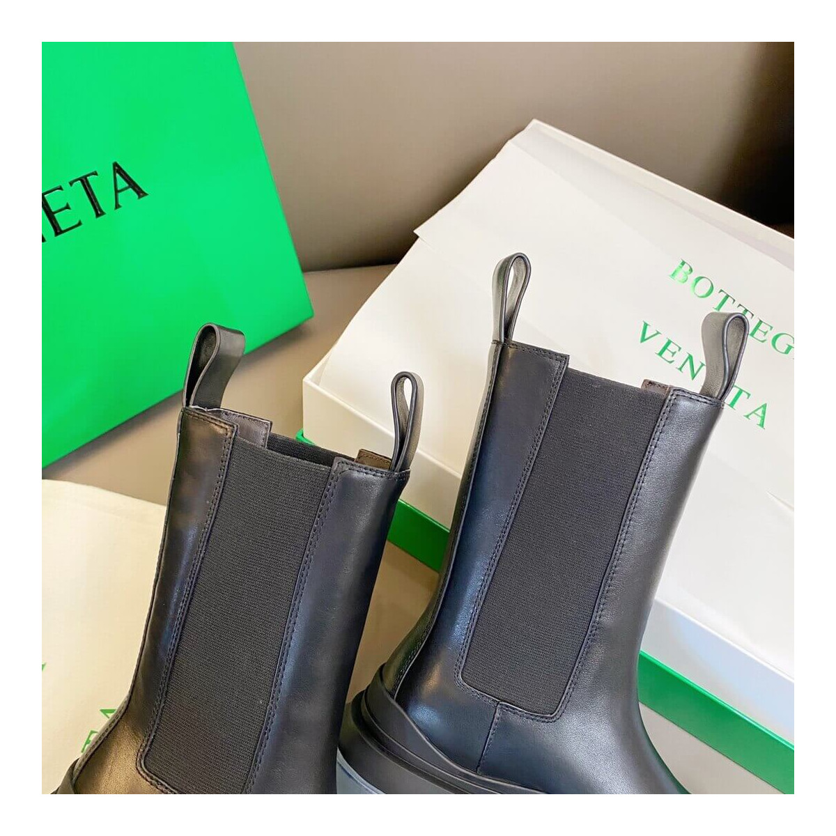 Bottega Veneta Rubber-Trimmed Leather Chelsea Boots Black