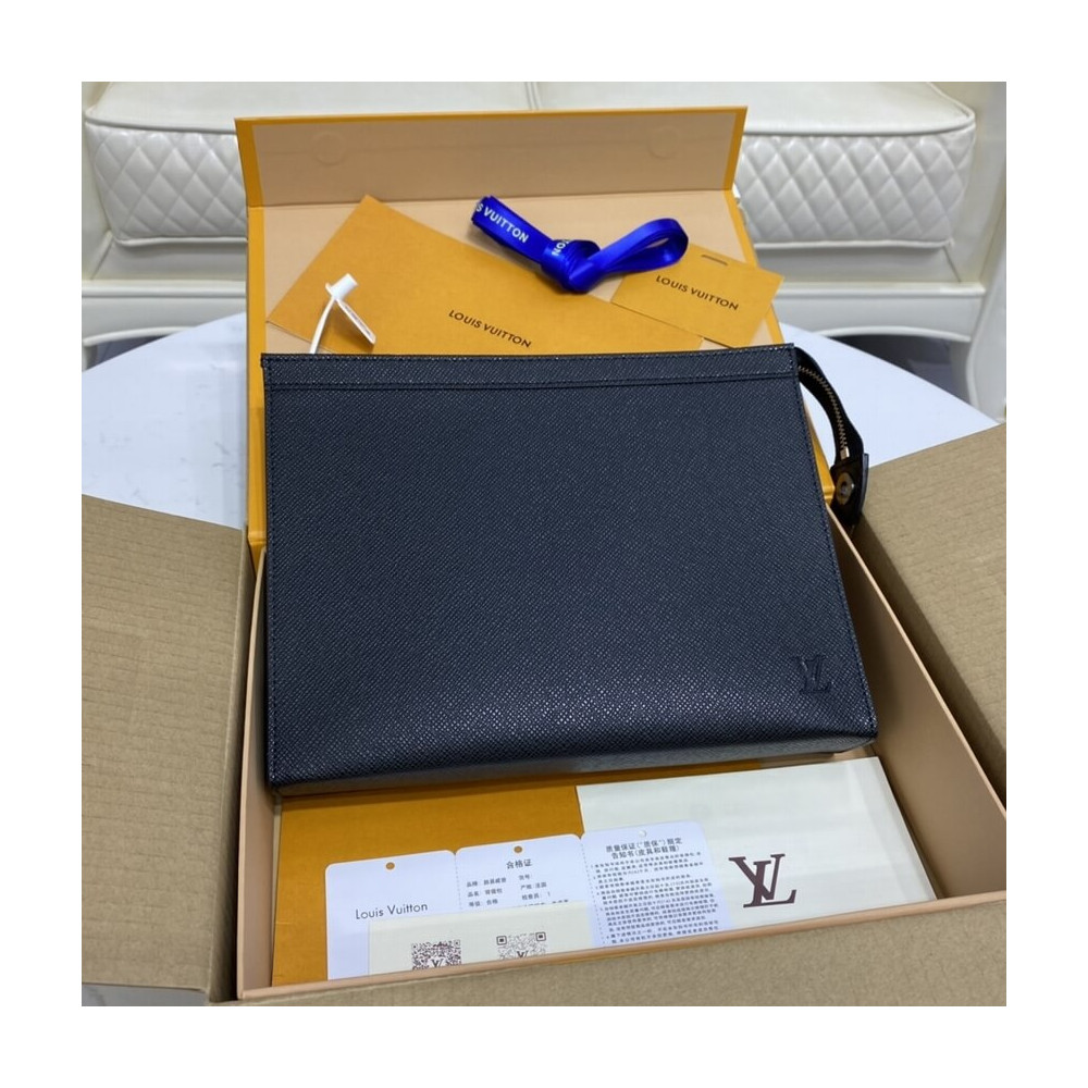 Louis Vuitton Taiga leather Pochette Voyage MM M30547