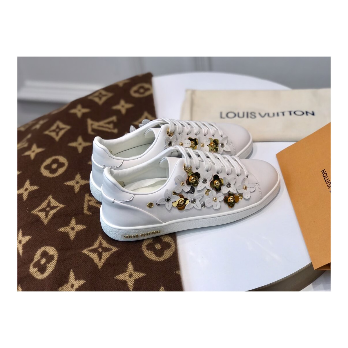 Louis vuitton Frontrow Flower Applique Sneaker 1A5NQK White