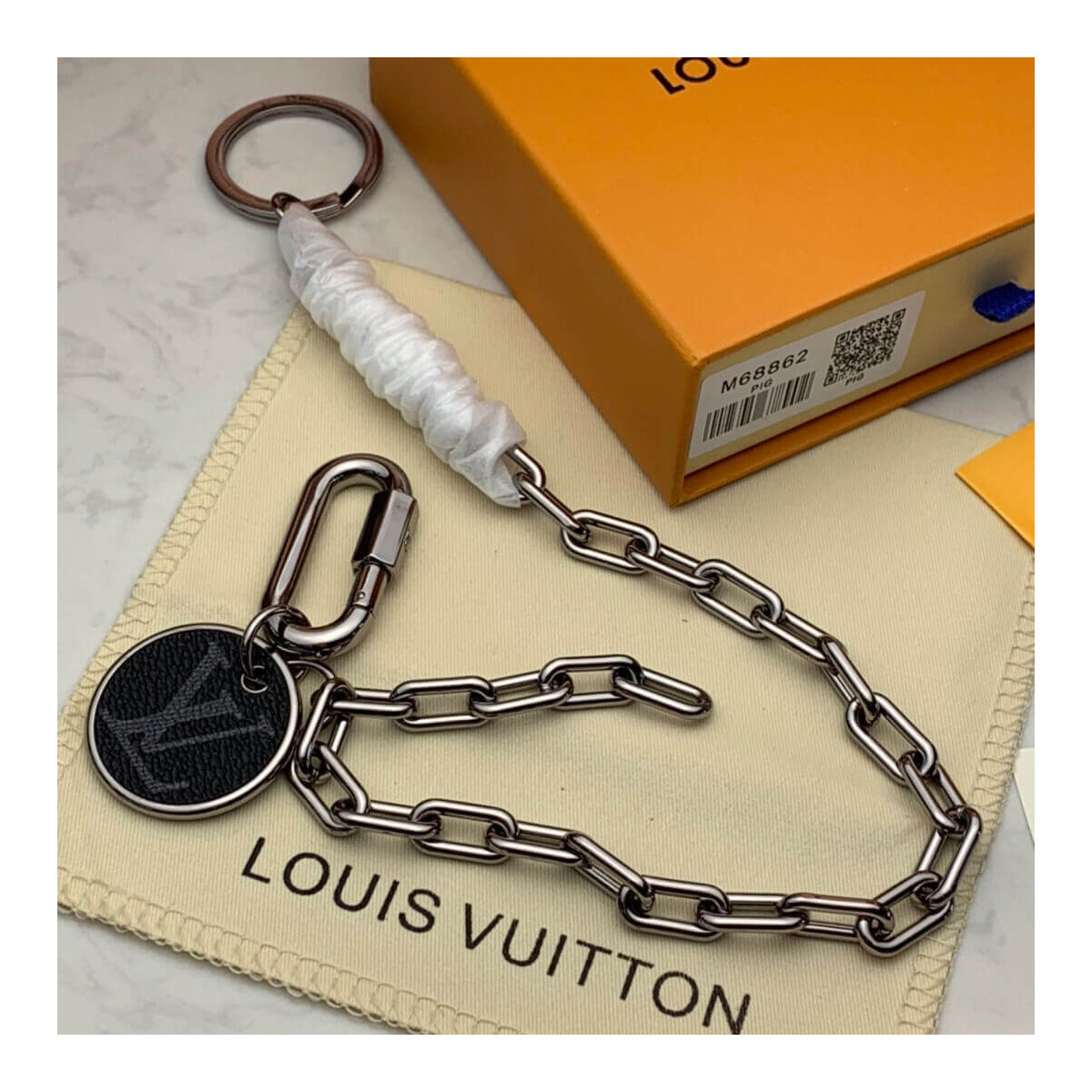 Louis Vuitton LV Key Chain Key Holder M68862