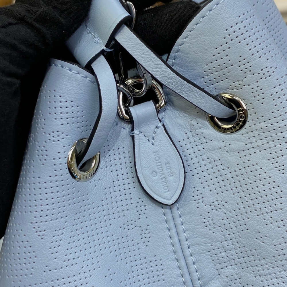 Louis Vuitton Mahina Bella Tote Bag M21582 Bleu Horizon