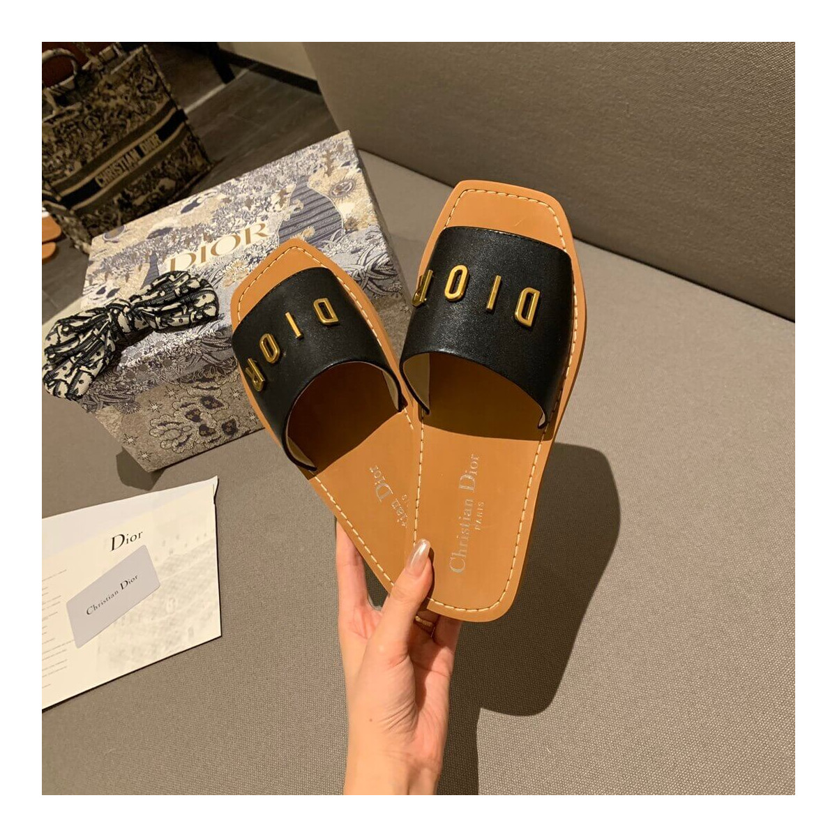 Christian Dior Logo Leather Mule D20601