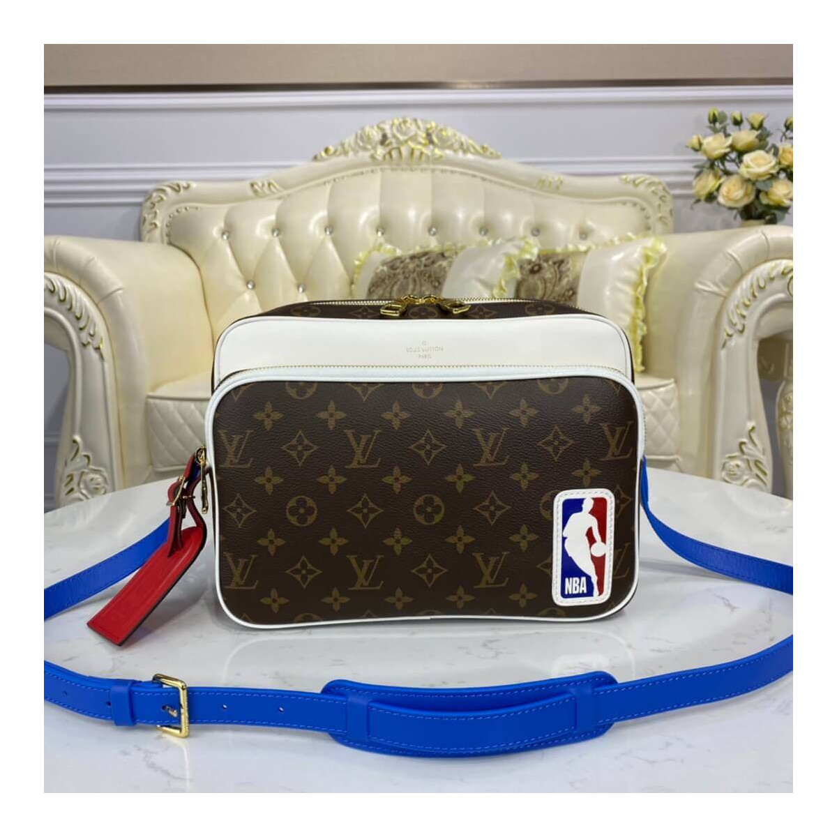 Louis Vuitton NBA Joint Series NIL Messenger Bag M85143