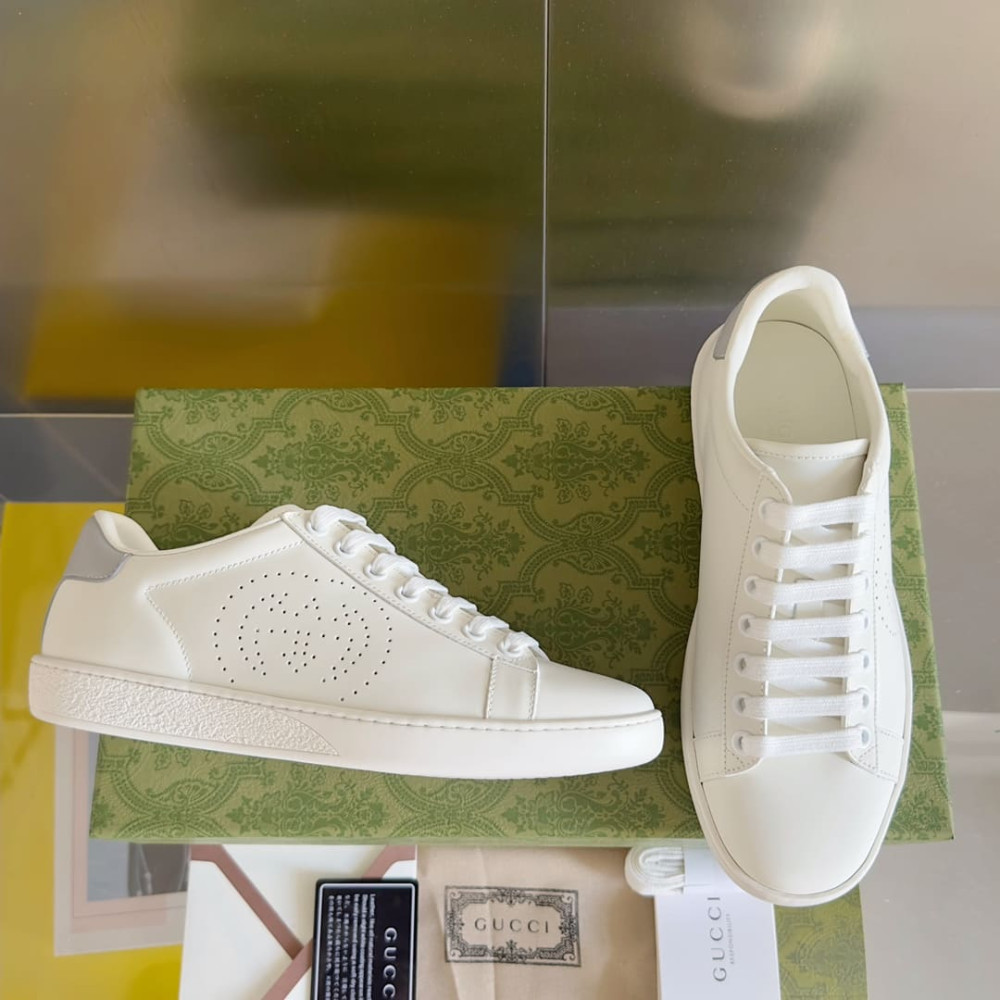 Gucci White and Grey Interlocking G Ace Sneaker 599147