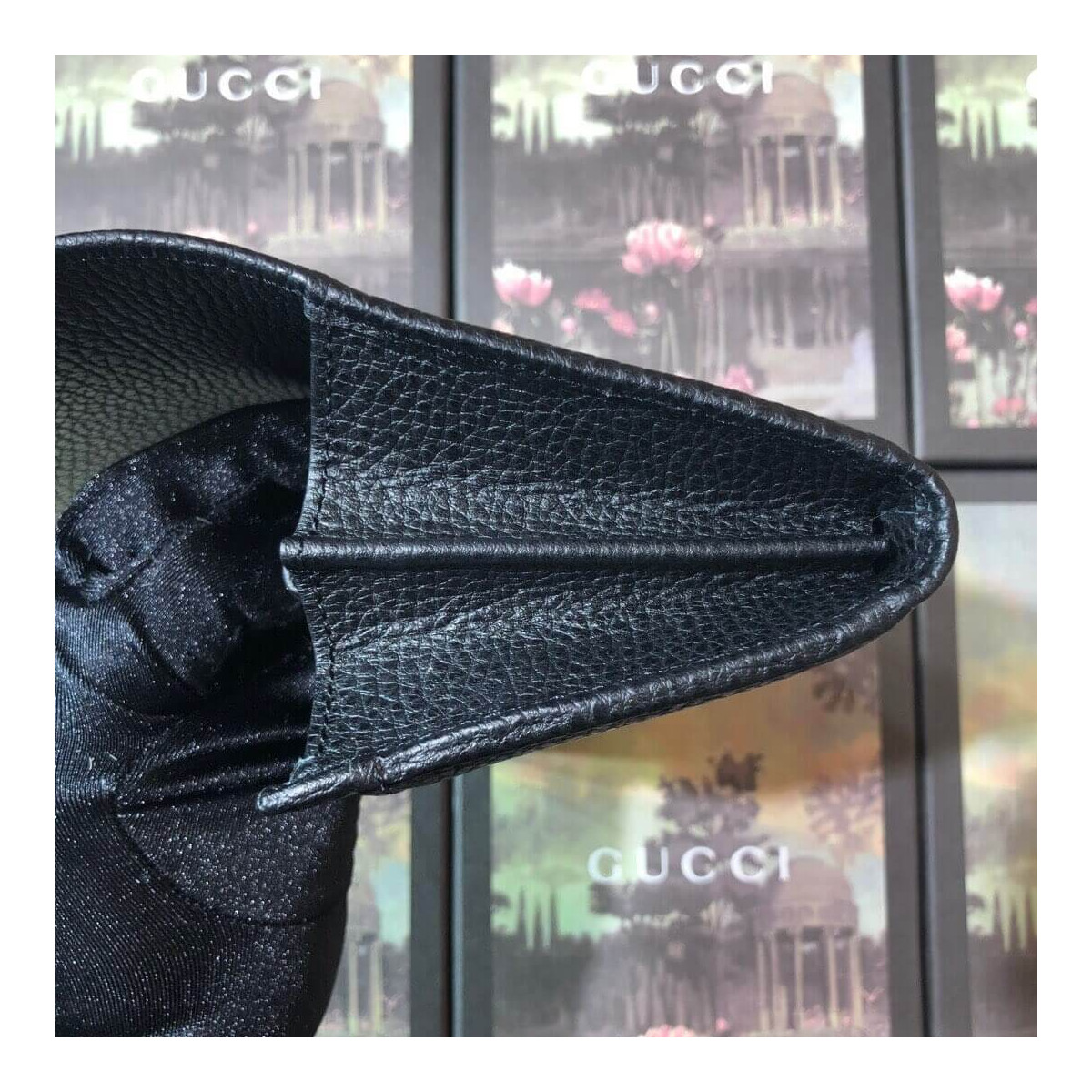 Gucci Leather Continental Wallet 456116