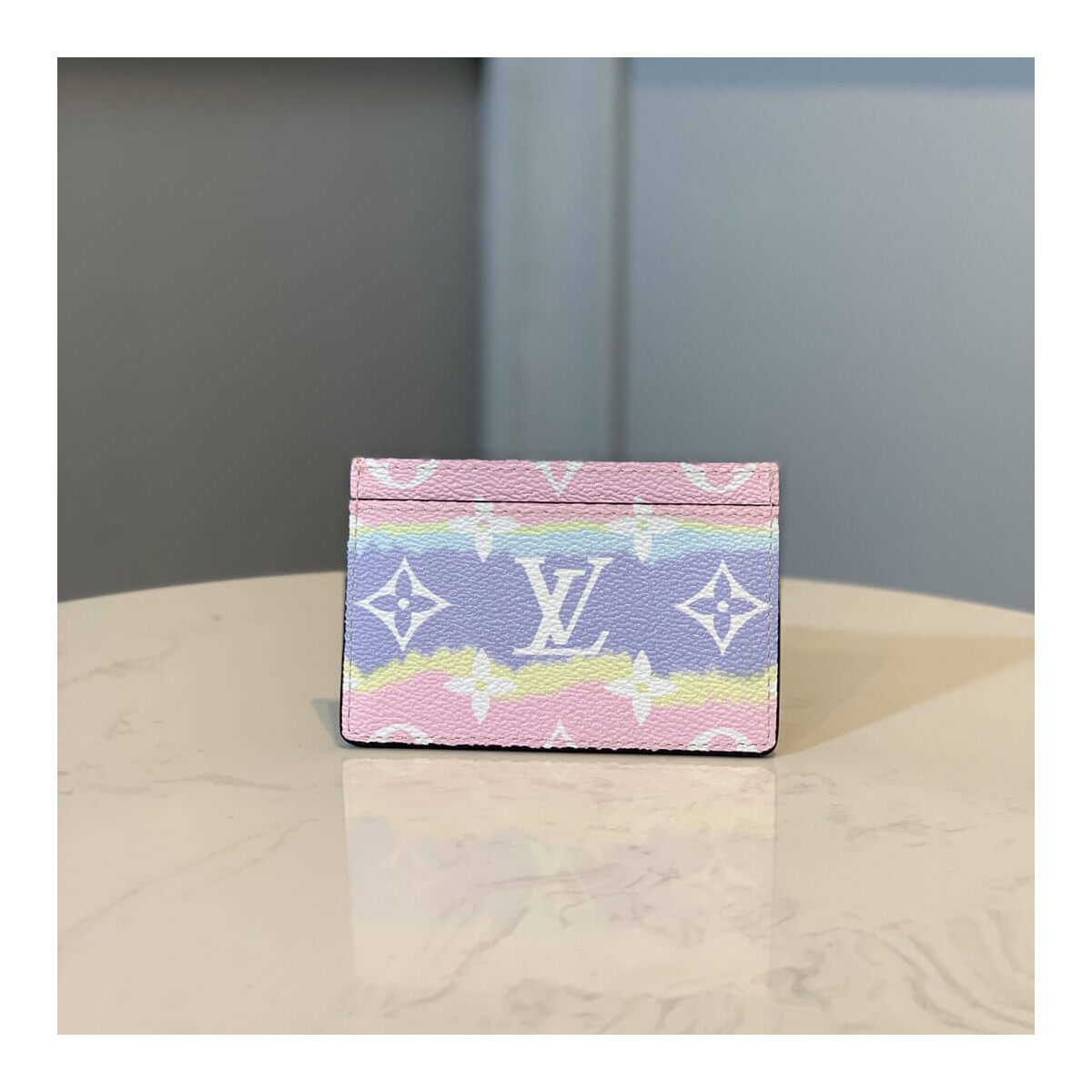 Louis Vuitton LV Escale Card Holder M69115