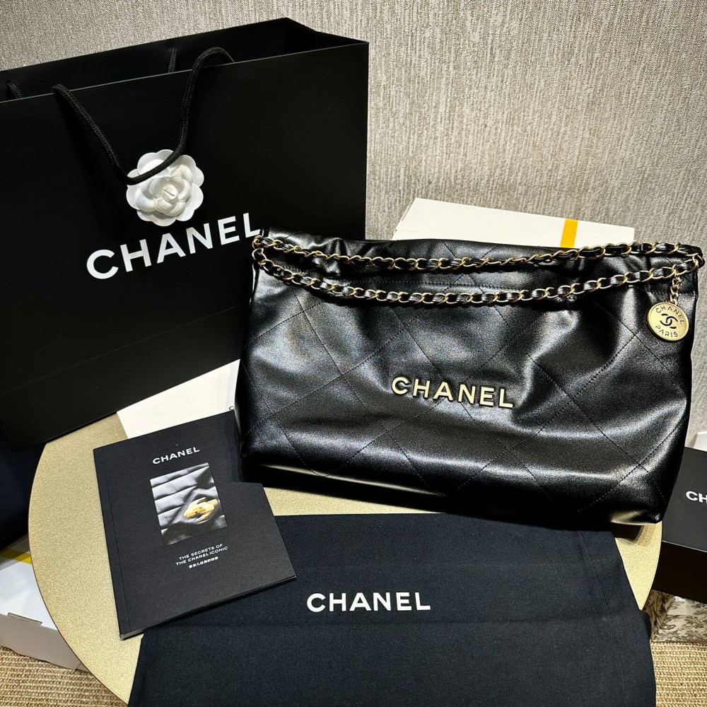 Chanel 22 Bag Handbag Black Shiny Calfskin AS4486