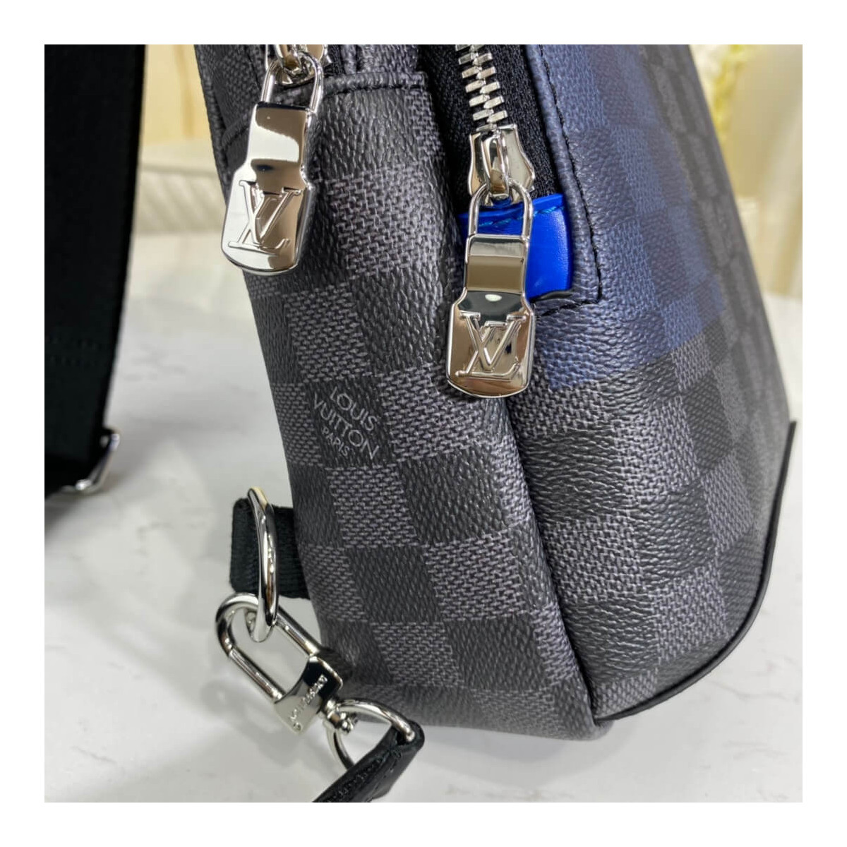 Louis Vuitton Avenue Sling Bag N40403 N40404