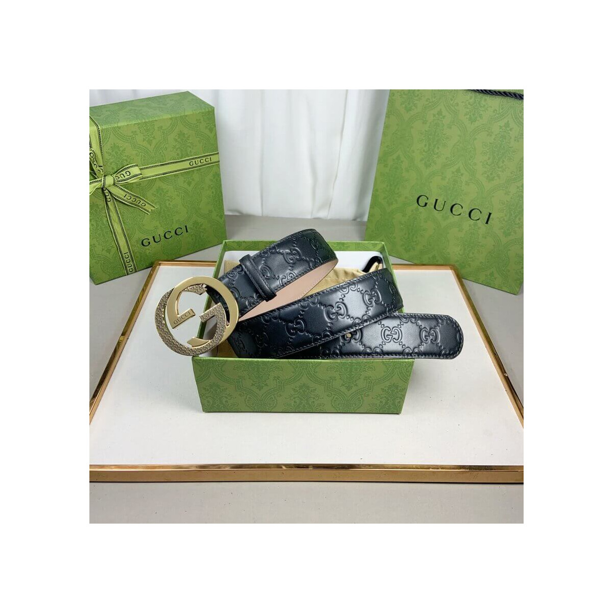 Gucci Signature Leather Belt With Gold Buckle 411924