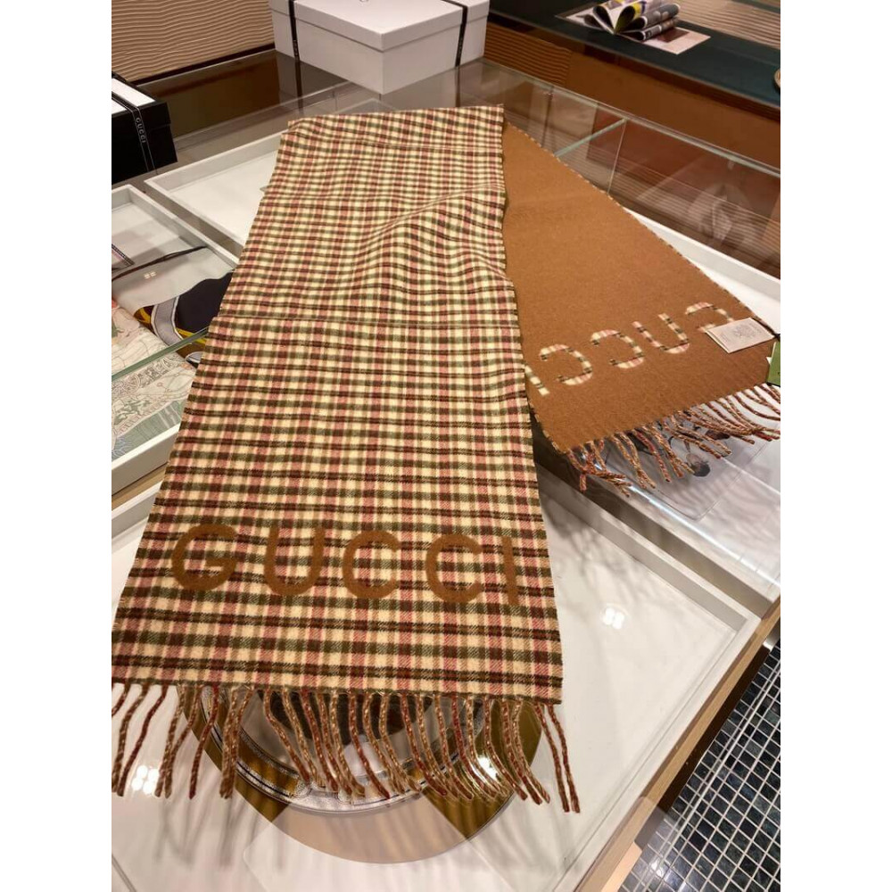 Gucci Check Jacquard Scarf With Gucci 644311