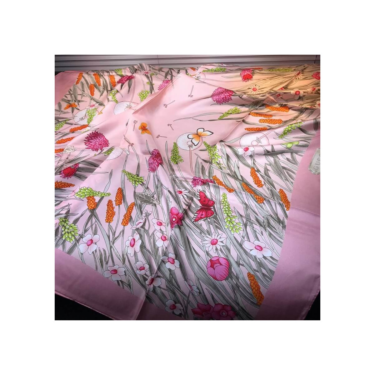 Gucci Floral-Print Scarf 417422