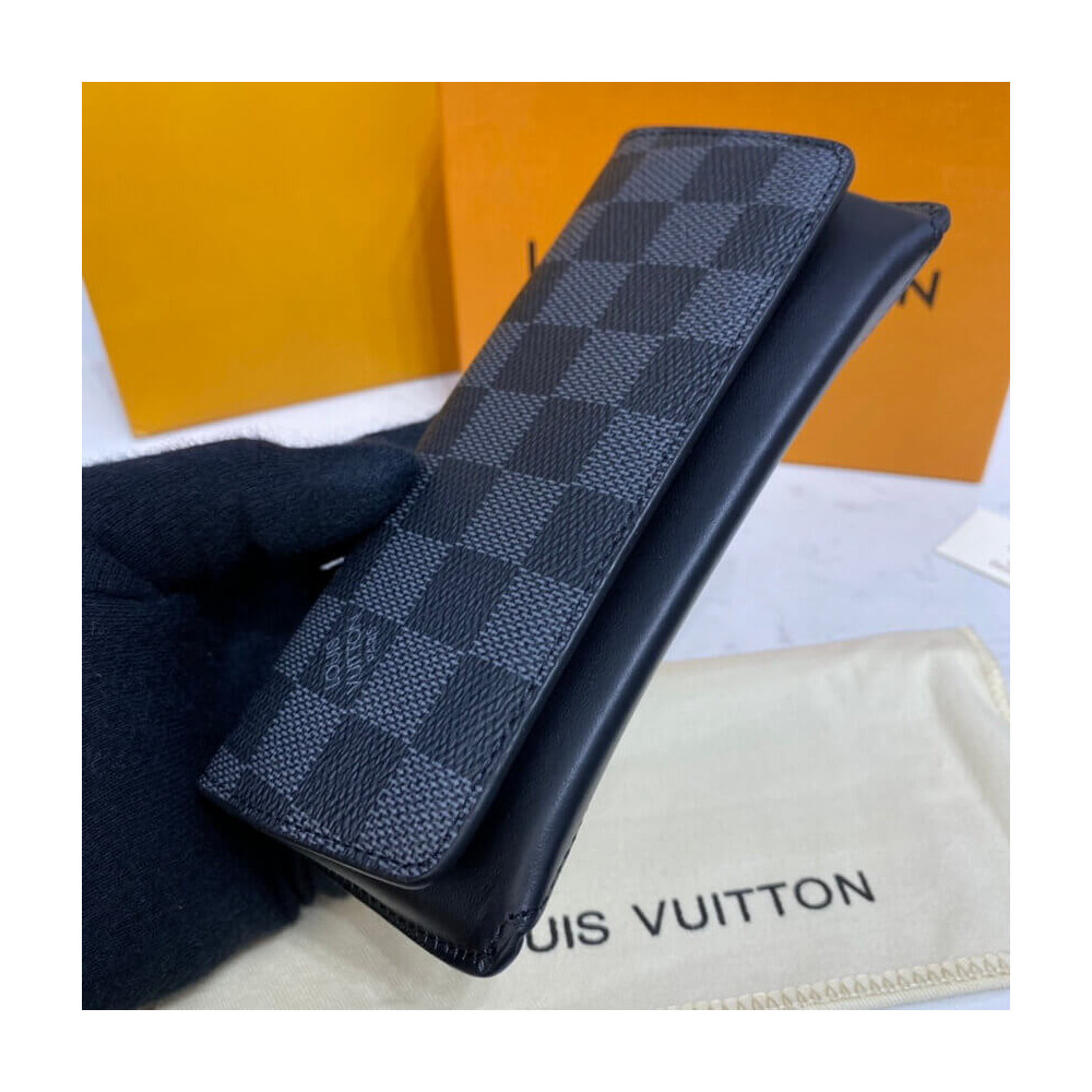 Louis Vuitton Damier Graphite Woody Glasses Case GI0372