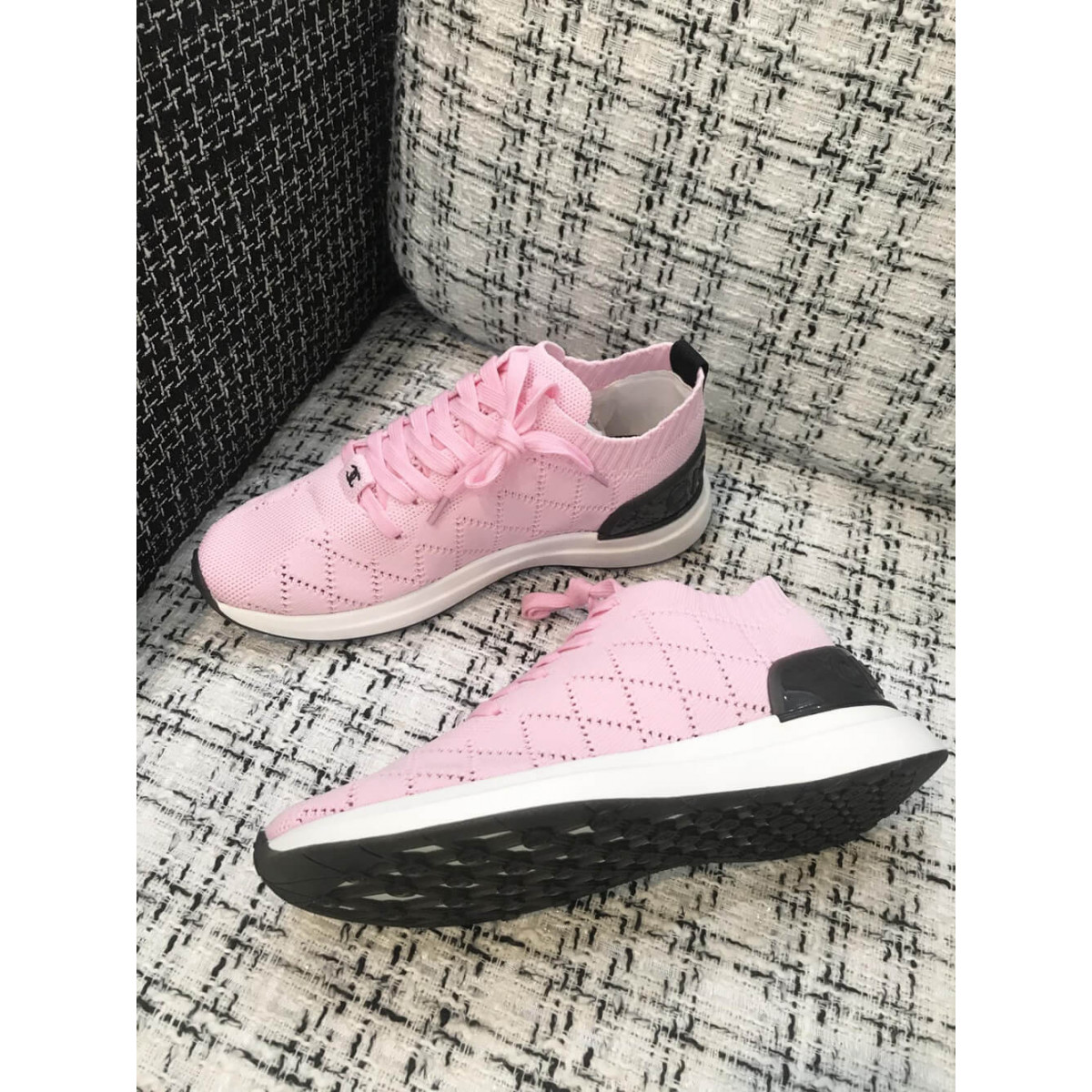 Chanel Mixed Fibers Sneakers G35549