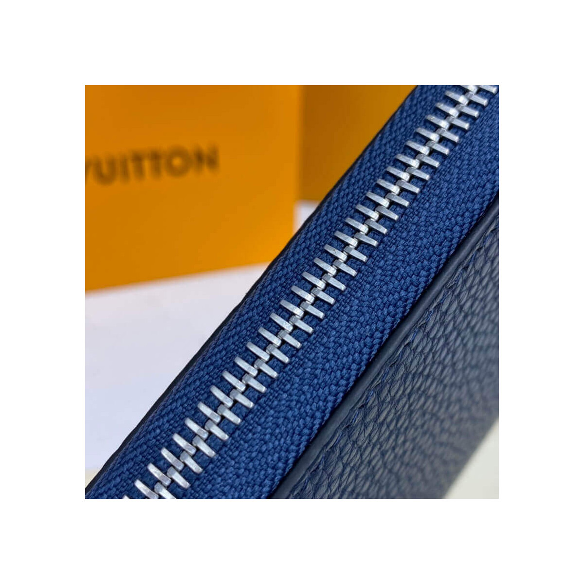 Louis Vuitton Zippy Wallet Vertical M58823