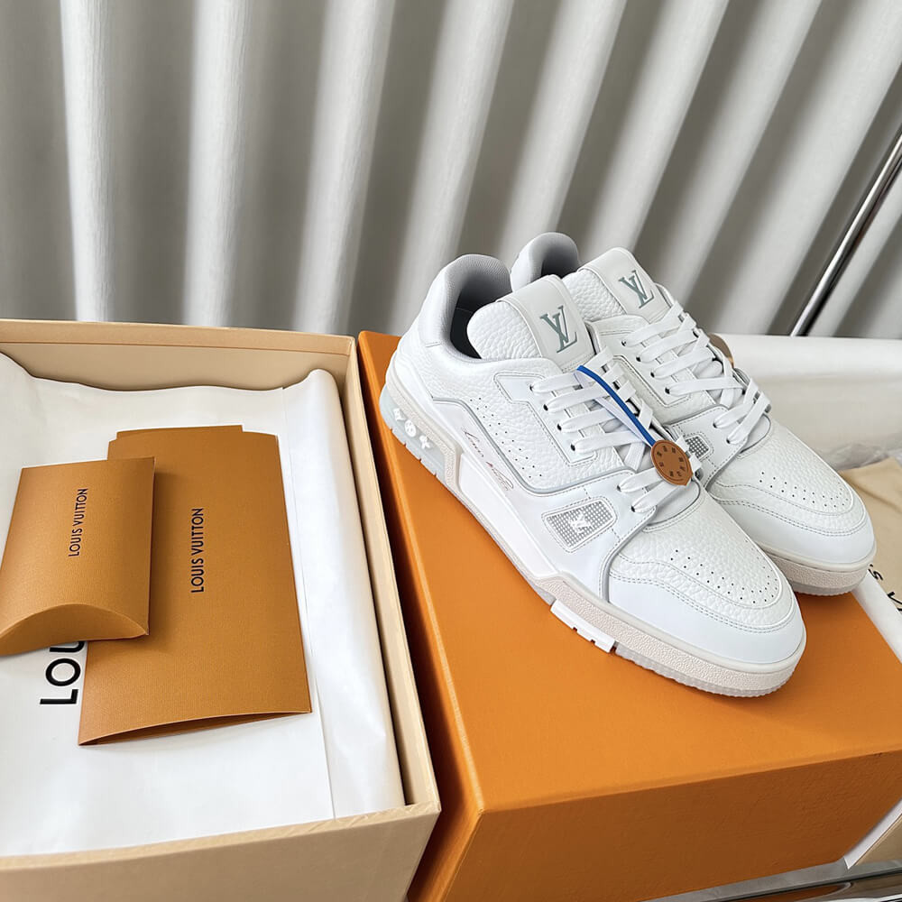 Louis Vuttion LV Trainer Sneaker White 1A8WAR