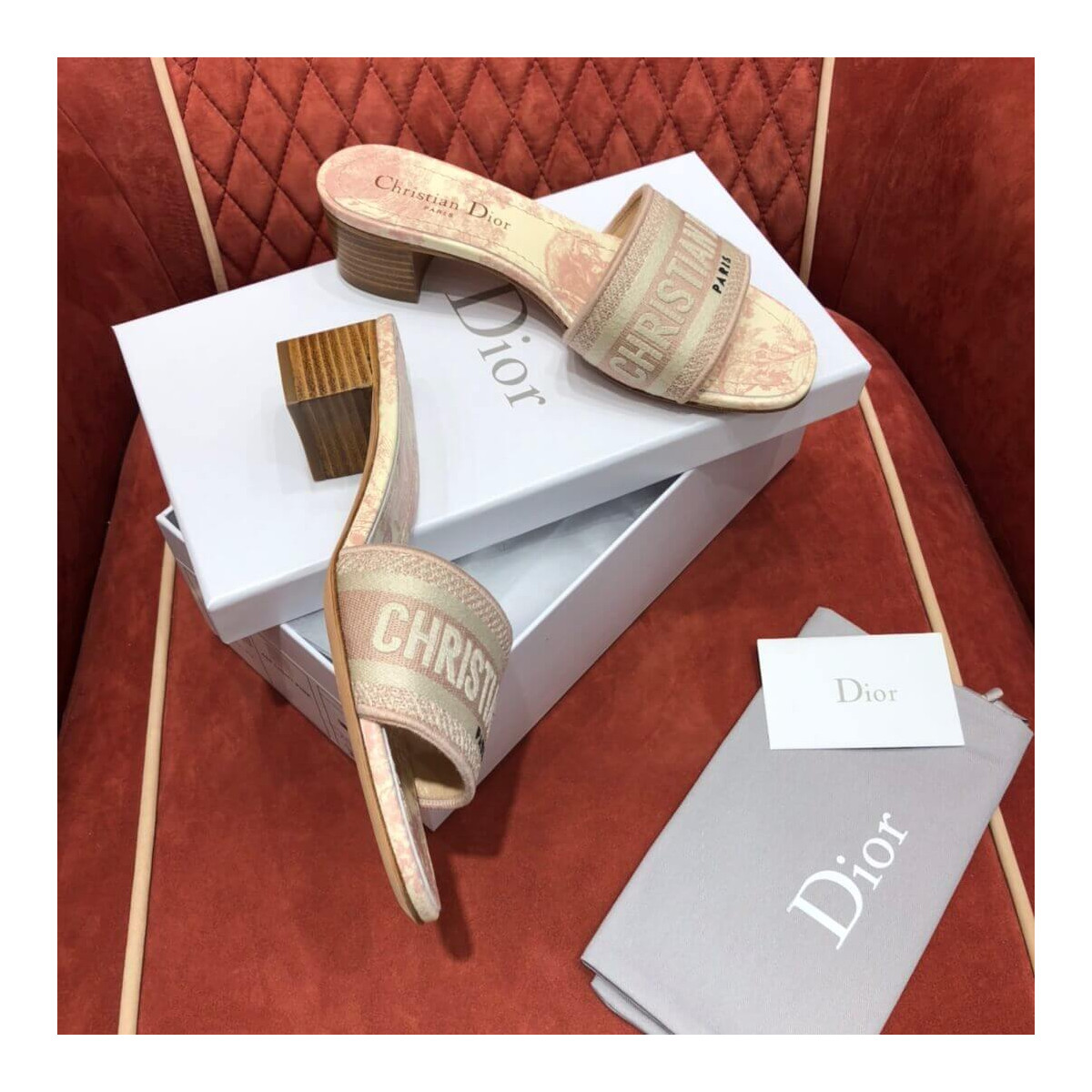 Dior Dway Heeled Slide In Embroidered Cotton KCQ244