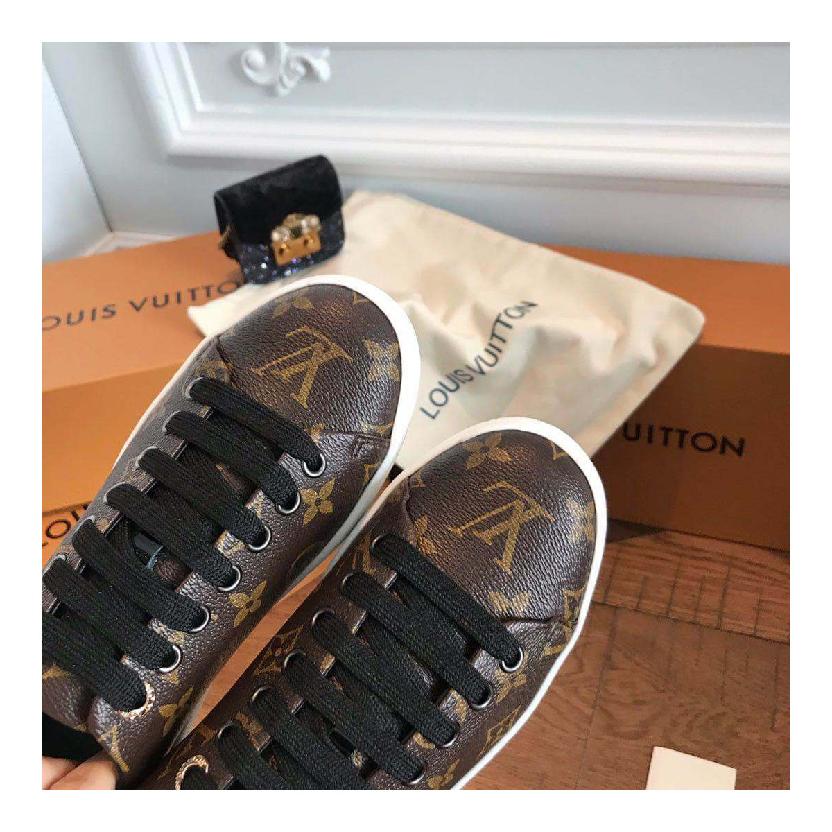 Louis vuitton Frontrow Trainer Sneaker 1A1F4N