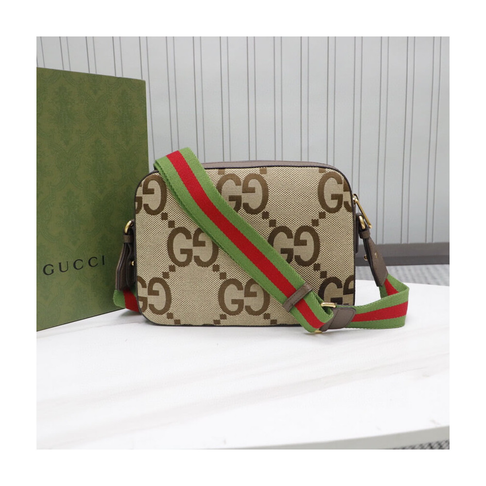 Gucci Messenger Bag With Jumbo GG 675891