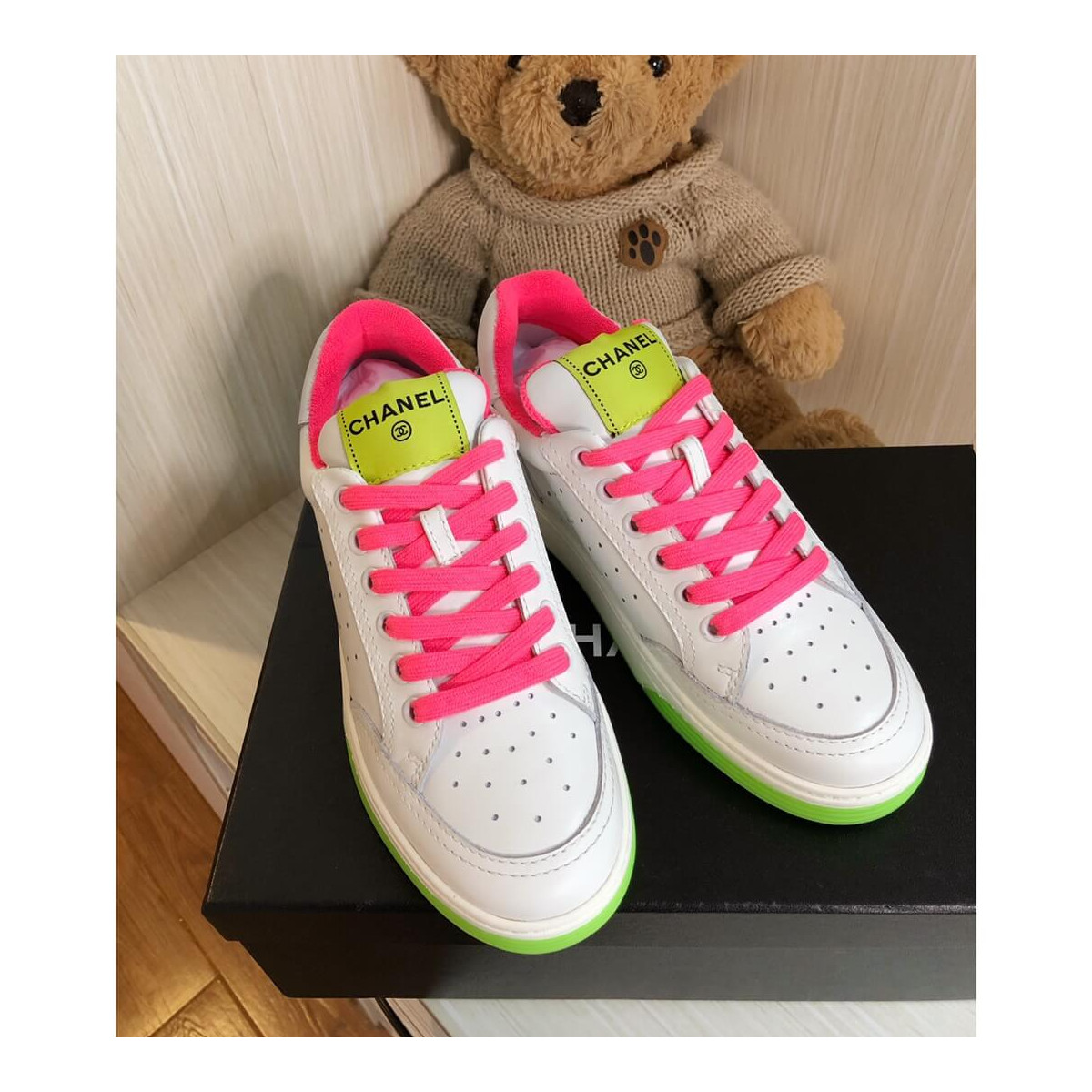 Chanel Rainbow Sneakers G35934 Fuchsia / Green