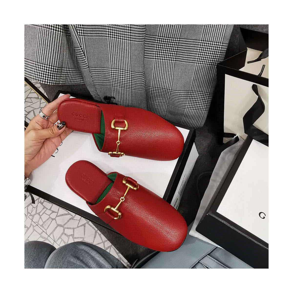 Gucci Leather Slipper 604075 Red