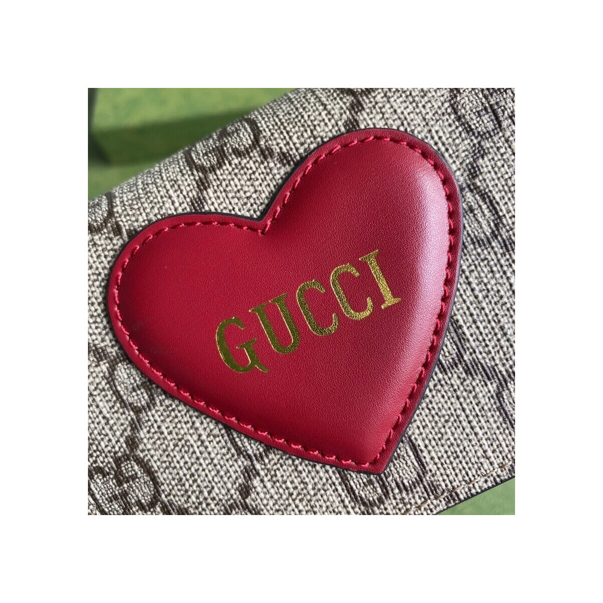 Gucci Valentine&#039;s Day Card Case Wallet 648848