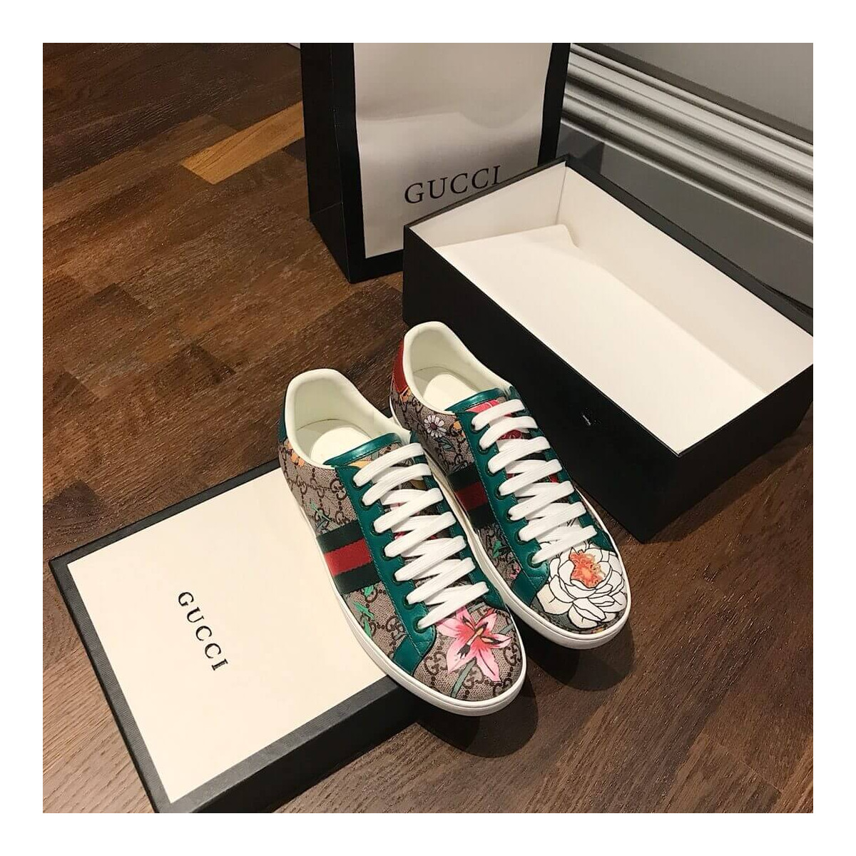 Gucci Ace GG Flora Print Sneaker 603172