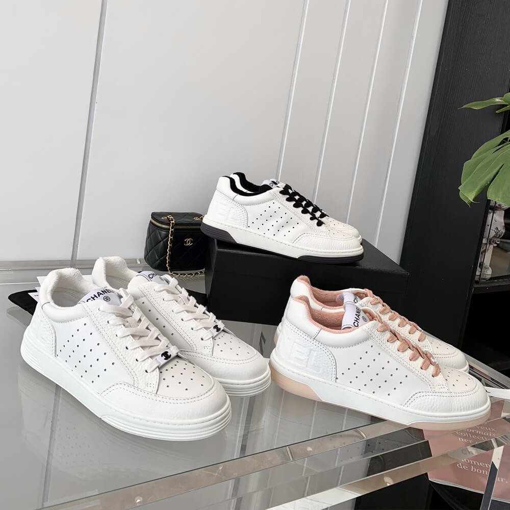 Chanel Logo Low Top Sneakers White Black G38808