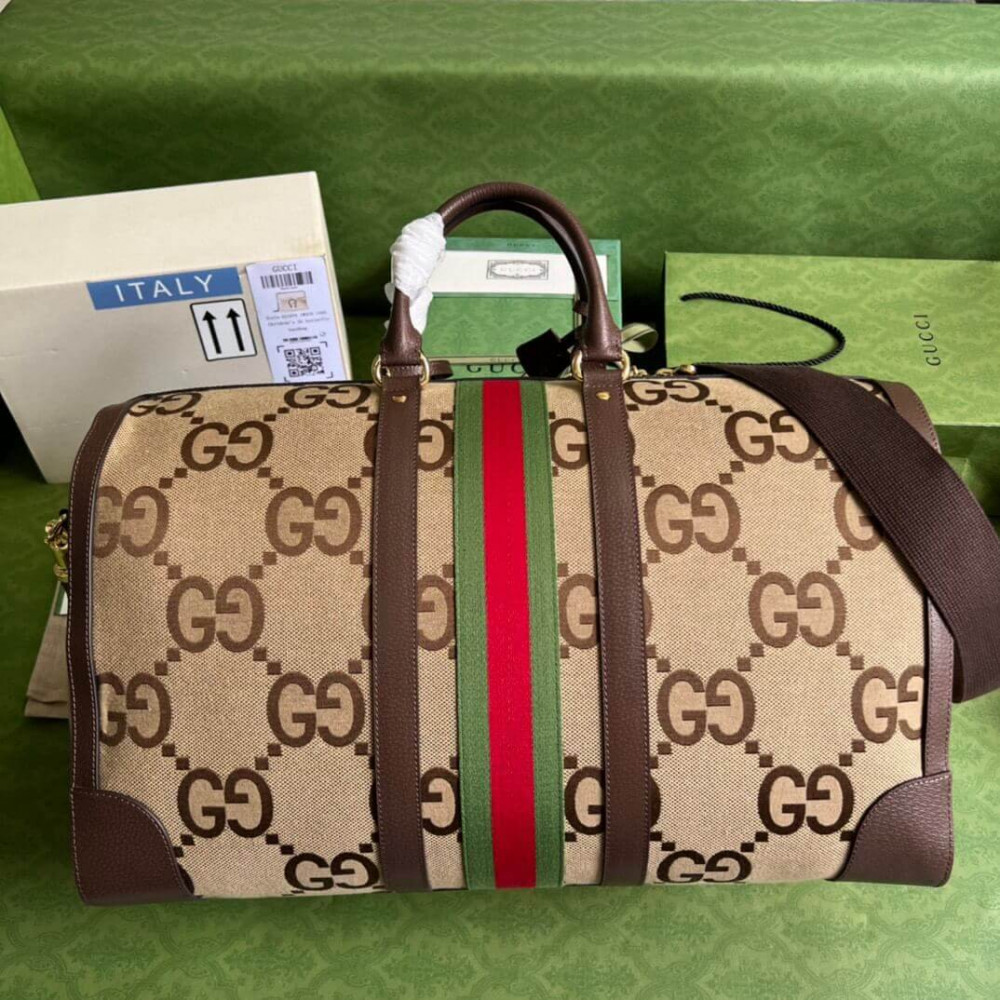 Gucci Jumbo GG Large Duffle Bag 696039