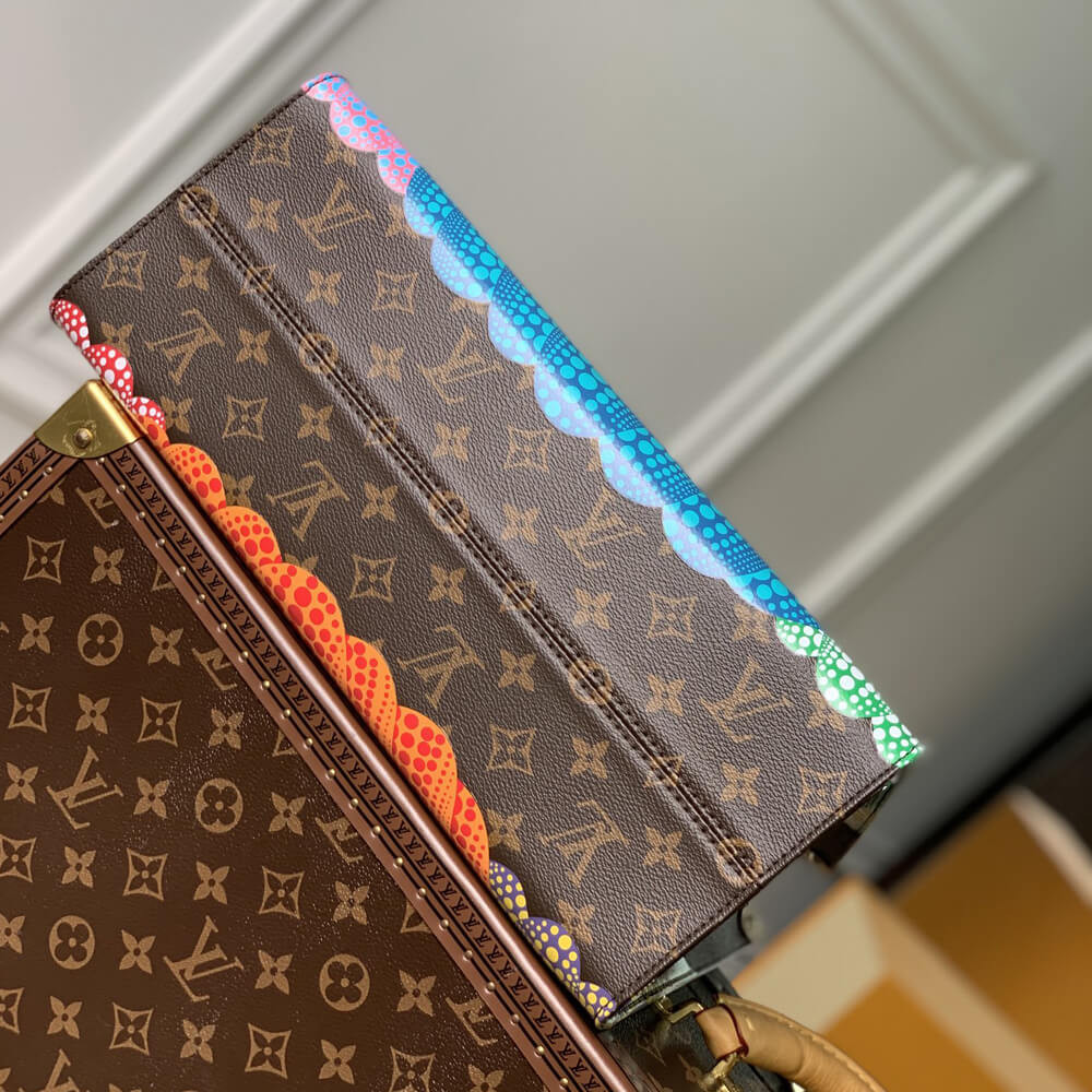 LV x YK OnTheGo MM with Pumpkin Print M46466