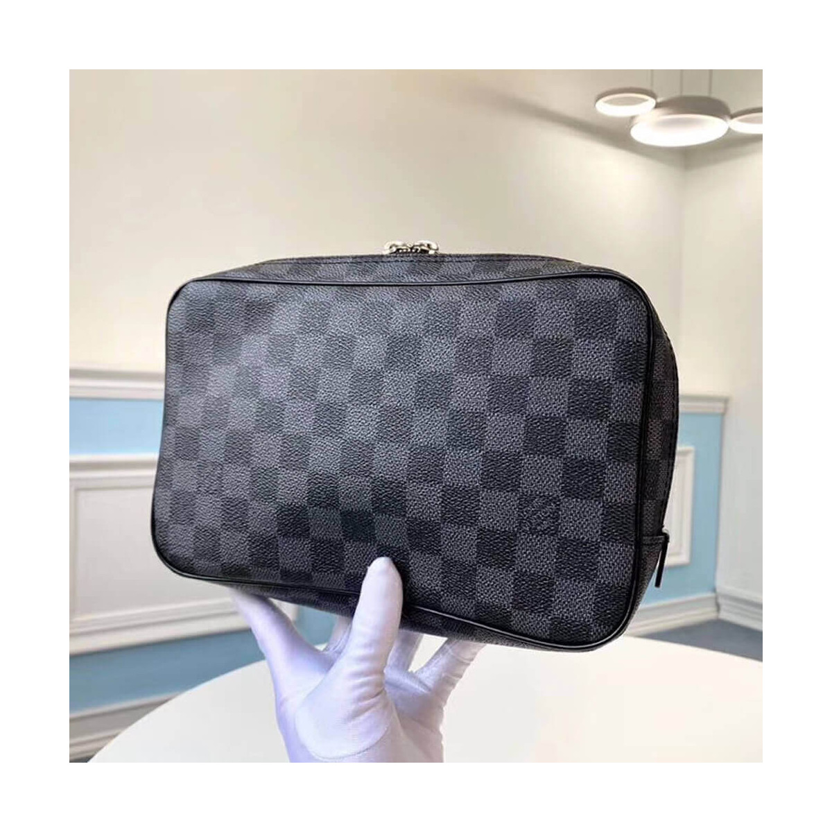 Louis Vuitton Damier Graphite Toilet Pouch GM N47521