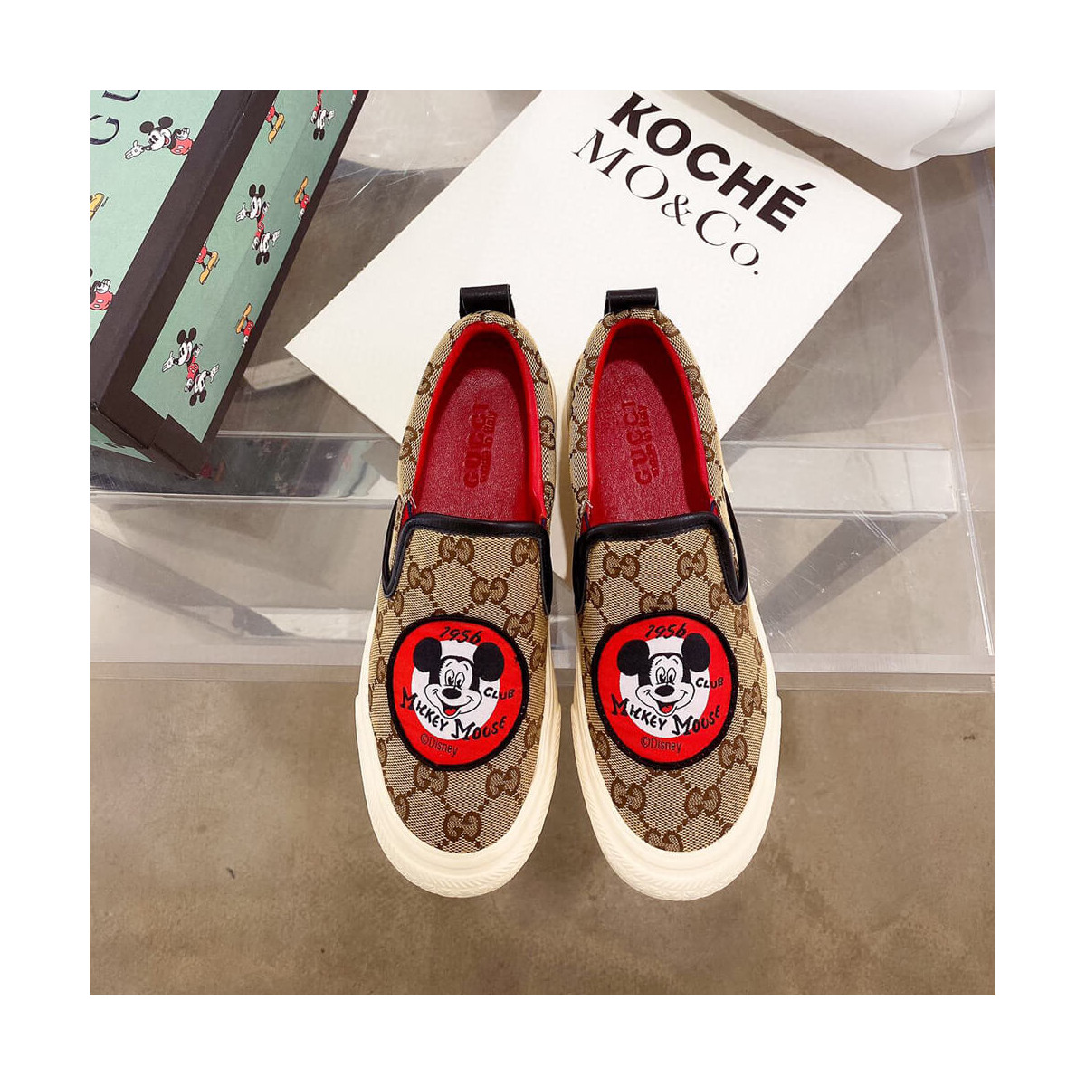 Gucci GG Disney x Gucci Loafer 875605 Black / Red