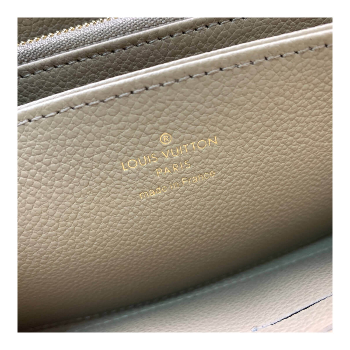 Louis Vuitton Zippy Wallet M69794