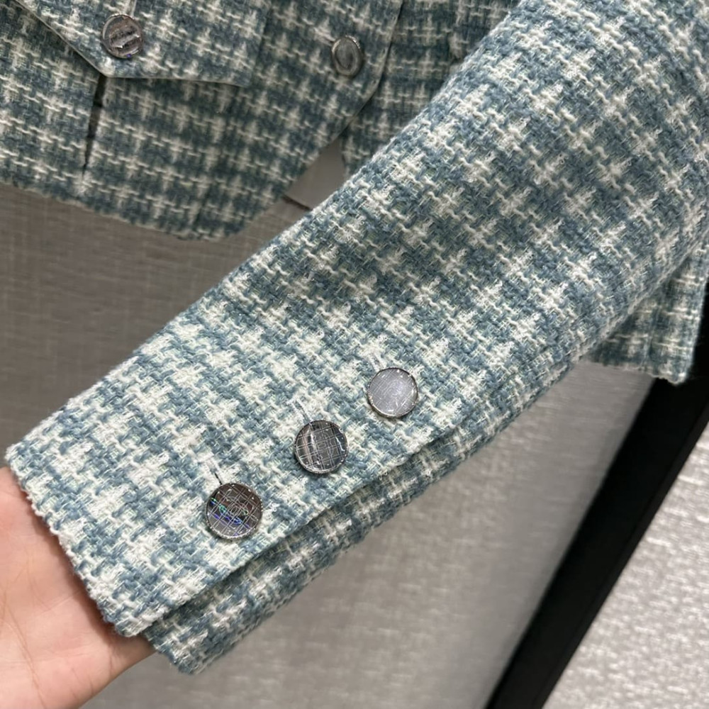 Chanel Collarless Open-Front Tweed Jacket A858657