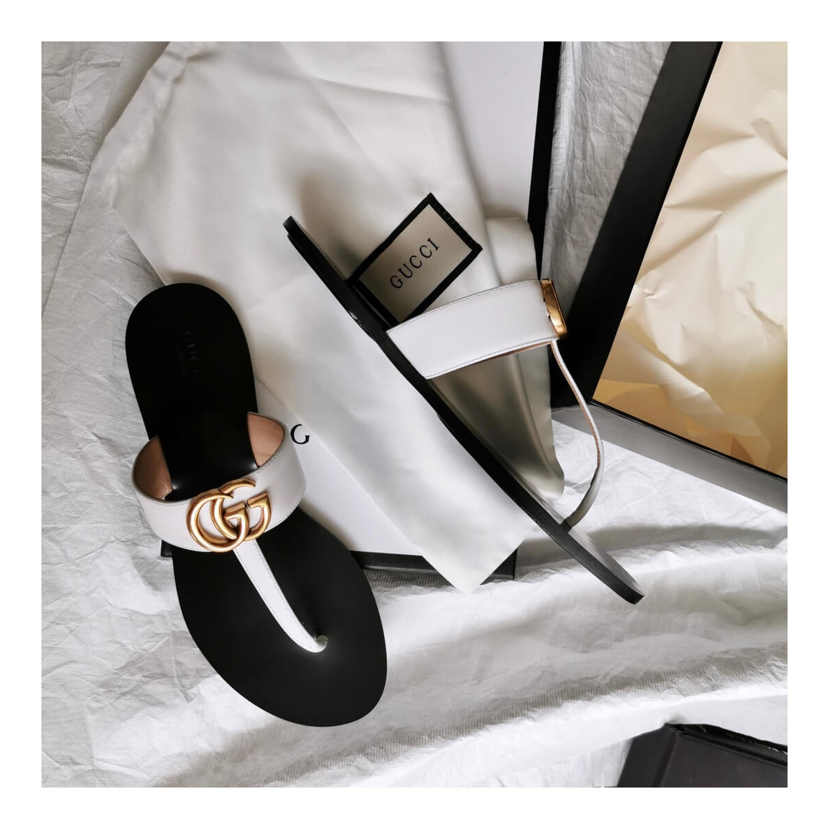 Gucci Leather Thong Sandal With Double G 497444