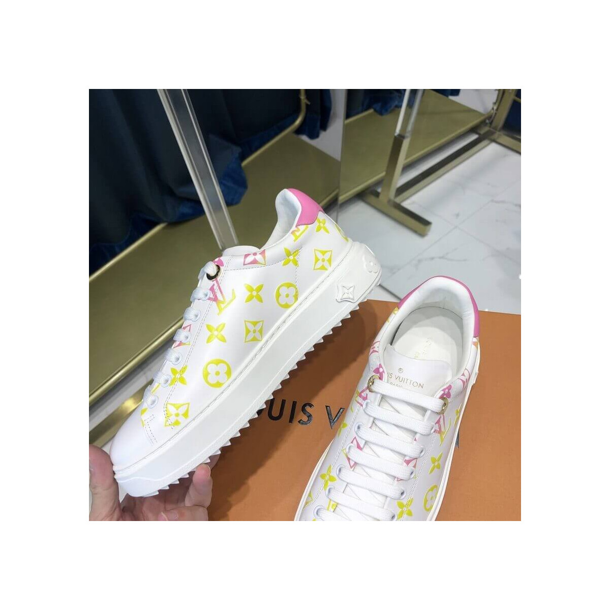 Louis Vuitton Time Out Trainers 1A8SZM