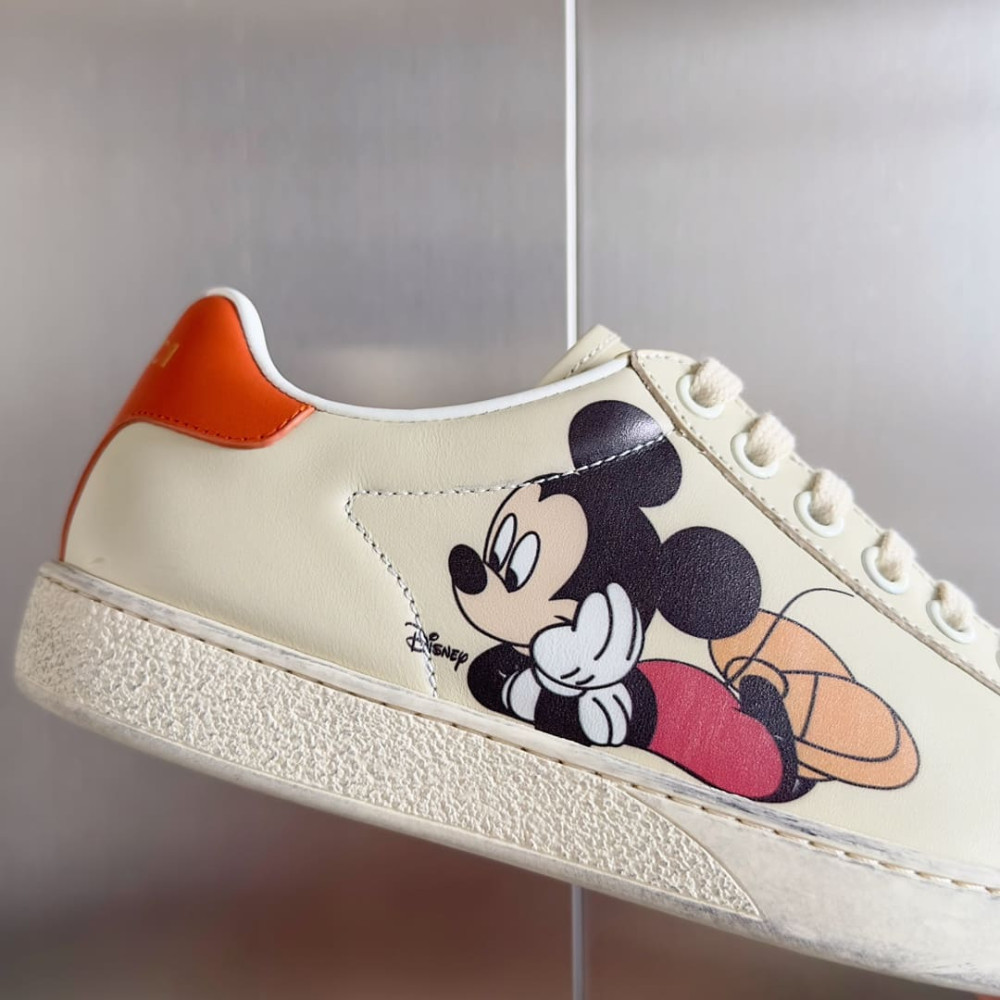 Gucci x Disney Ivory Leather Mickey Mouse Ace Sneaker 602129