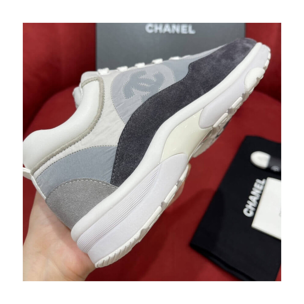 Chanel Wmns Suede Calfskin Sneaker G37136