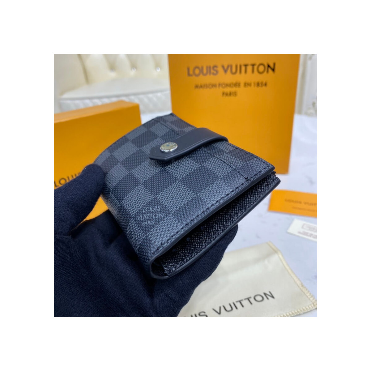 Louis Vuitton Damier Graphite Canvas Multiple Card Holder N60451