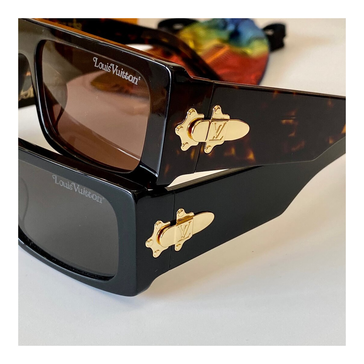 Louis Vuitton LV Lock Sunglasses Z1361E