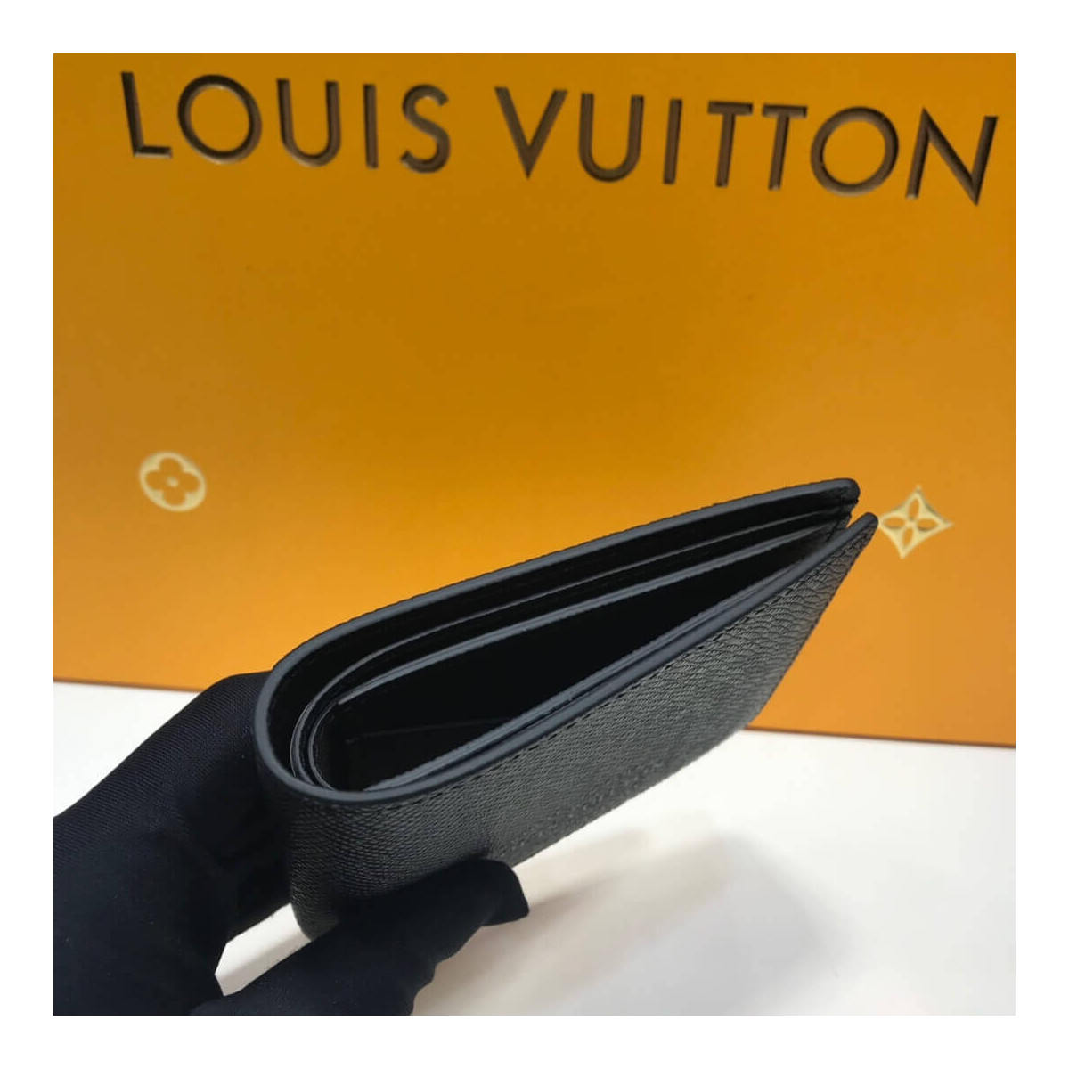 Louis Vuitton Multiple Wallet M30381 M30383